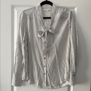Melissa Nepton Size S V-Neck Tie Striped Button Blouse - Navy/White Pinstripe